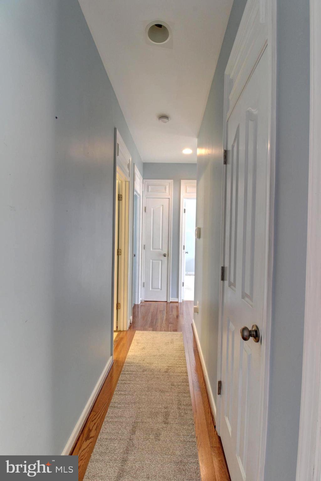 916 Augustine Drive Culpeper, VA 22701 - Photo 26 of 69 Bright hall way