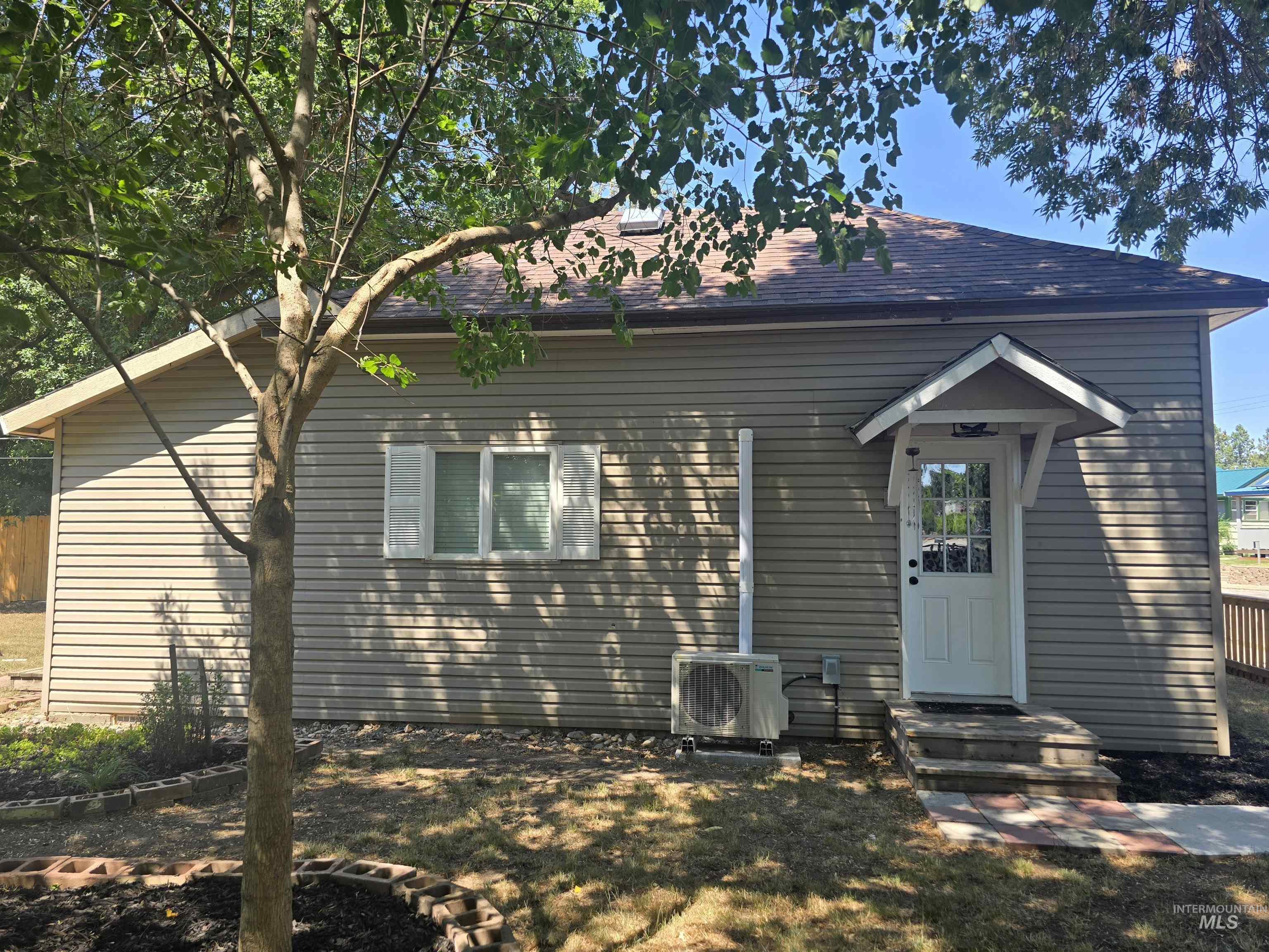 641 West Main Street Weiser, ID 83672 - Photo 1 of 1 Gallery Image 1