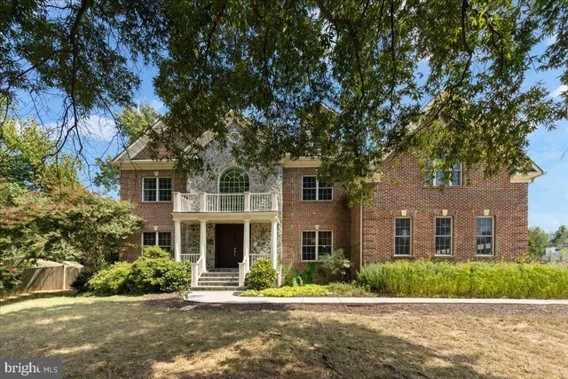front view of house with a yard