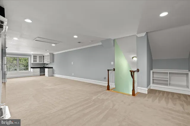 $1,820,000 | 8813 Oak Leaf Drive, Alexandria, VA 22309