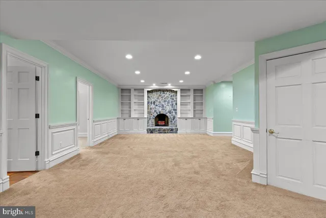 $1,820,000 | 8813 Oak Leaf Drive, Alexandria, VA 22309