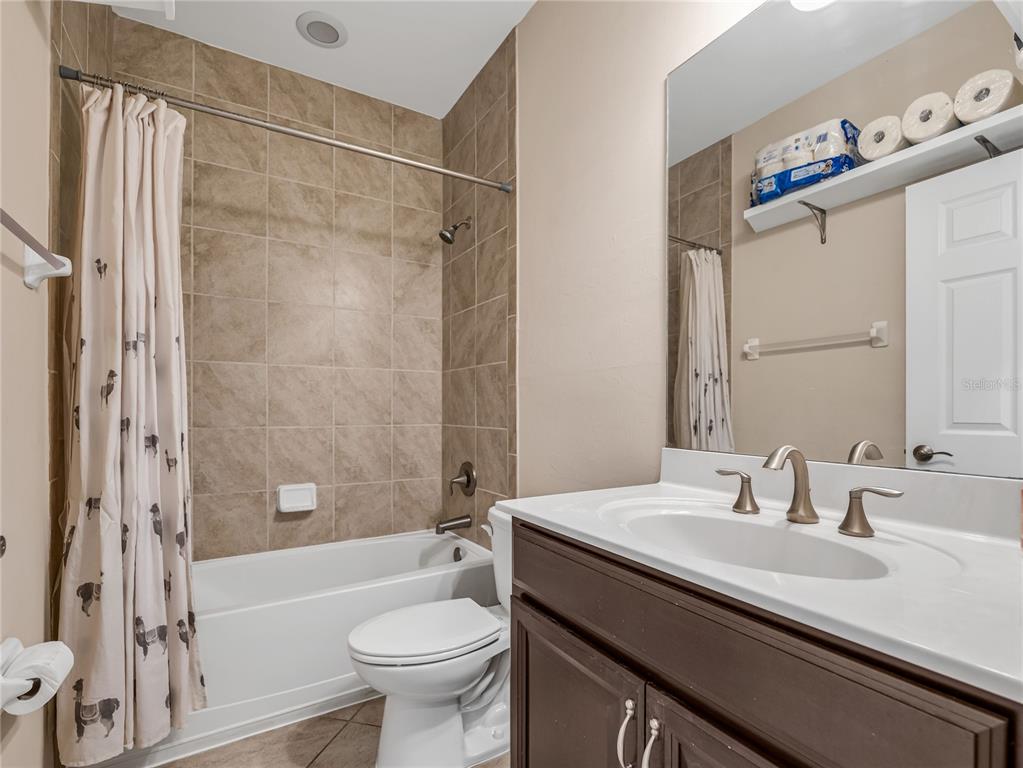4213 Expedition Way, Unit 107 Osprey, FL 34229 - Photo 26 of 39