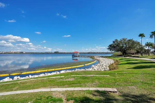 $1,975 | 1550 Lake Baldwin Lane, Unit C, Orlando, FL 32814