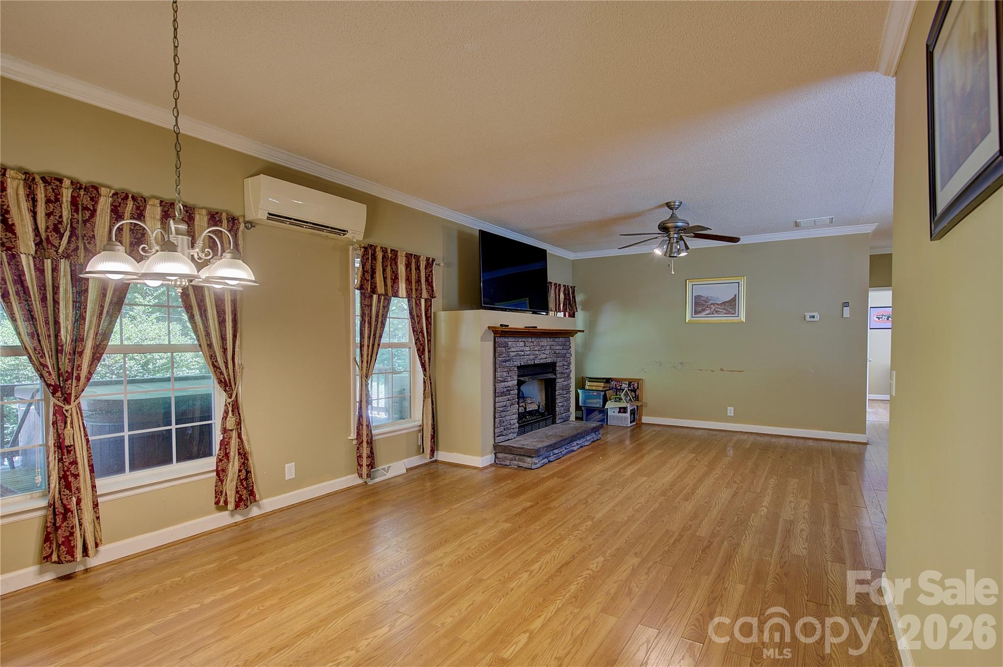 498 Broad Branch Road Bakersville, NC 28705 - Photo 5 of 27
