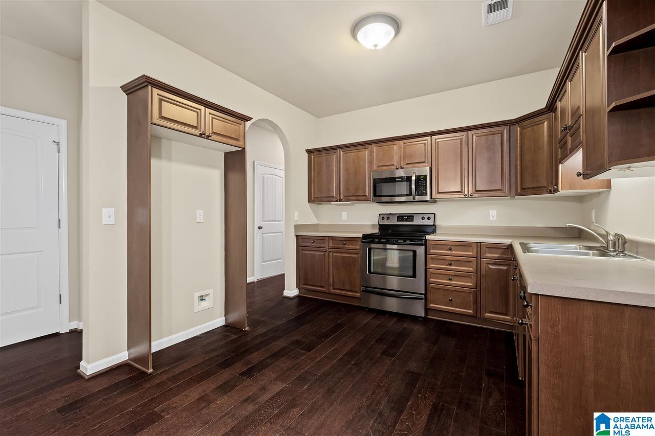 2437 Ridgemont Drive Birmingham, AL 35244 - Photo 10 of 33