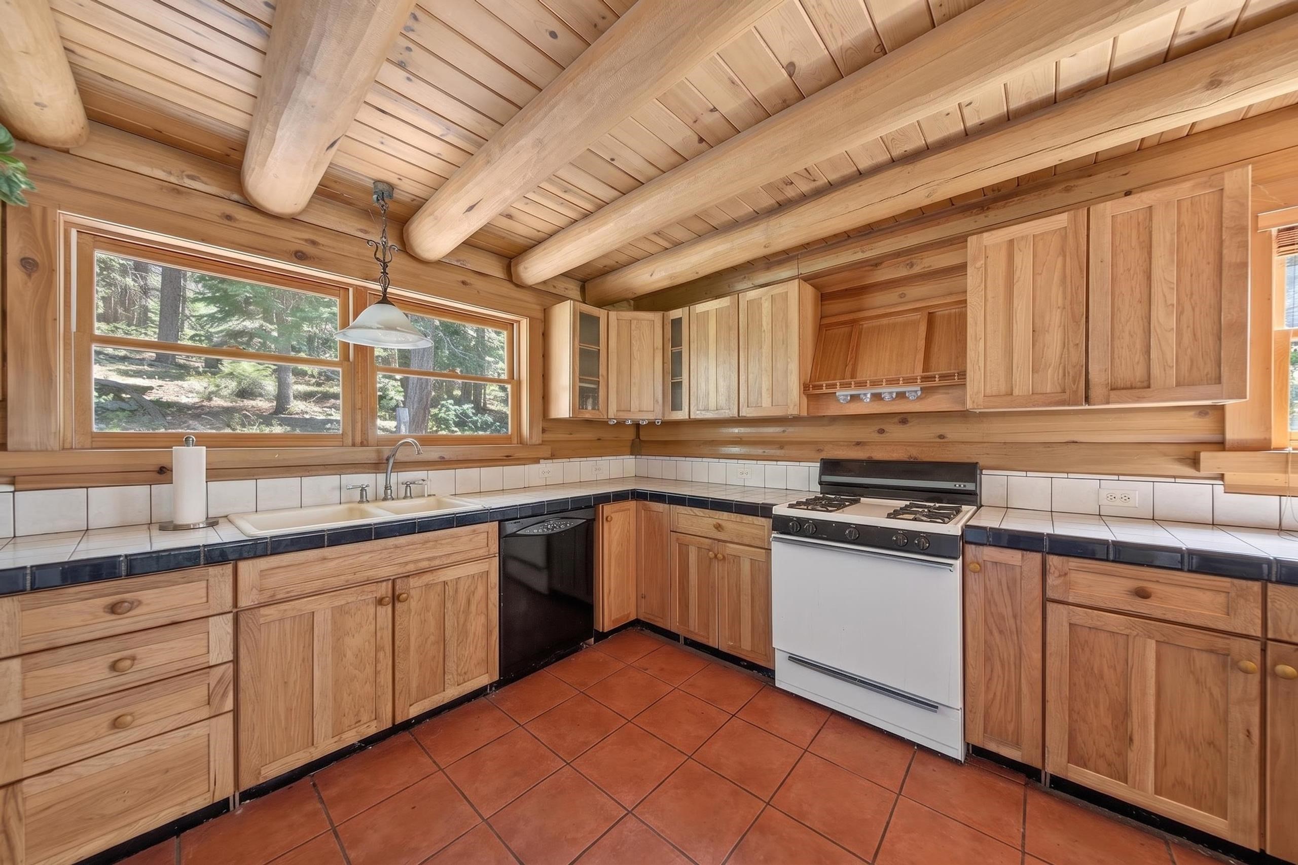 2500 Round Valley Road Greenville, CA 95947 - Photo 13 of 50