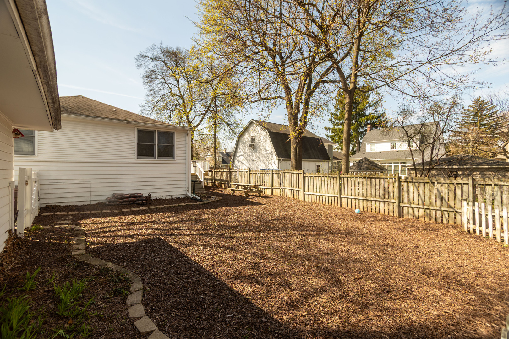 219 West Oak Avenue Wheaton, IL 60187 - Photo 27 of 33