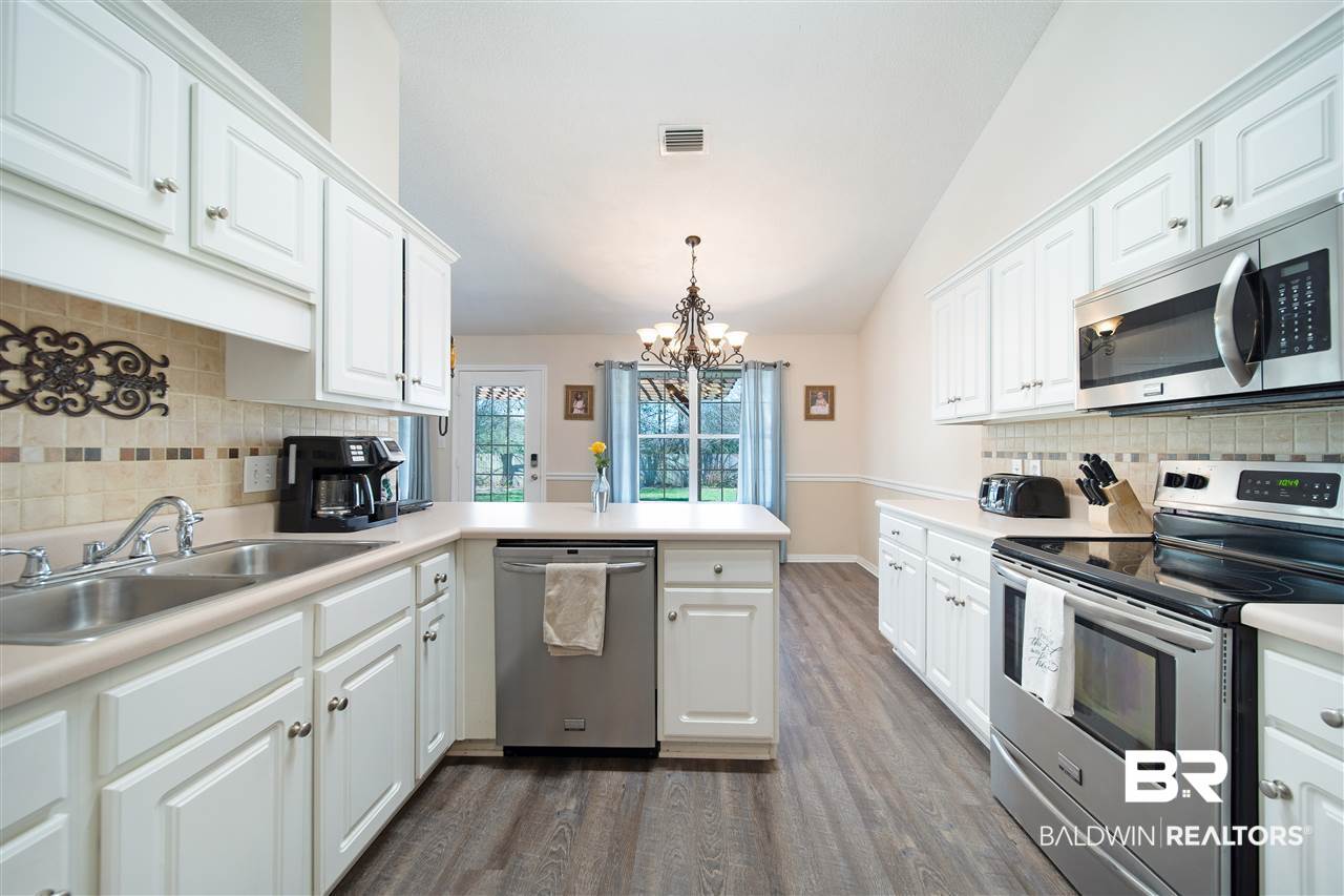 12571 Hunters Chase Foley, AL 36535 - Photo 10 of 37