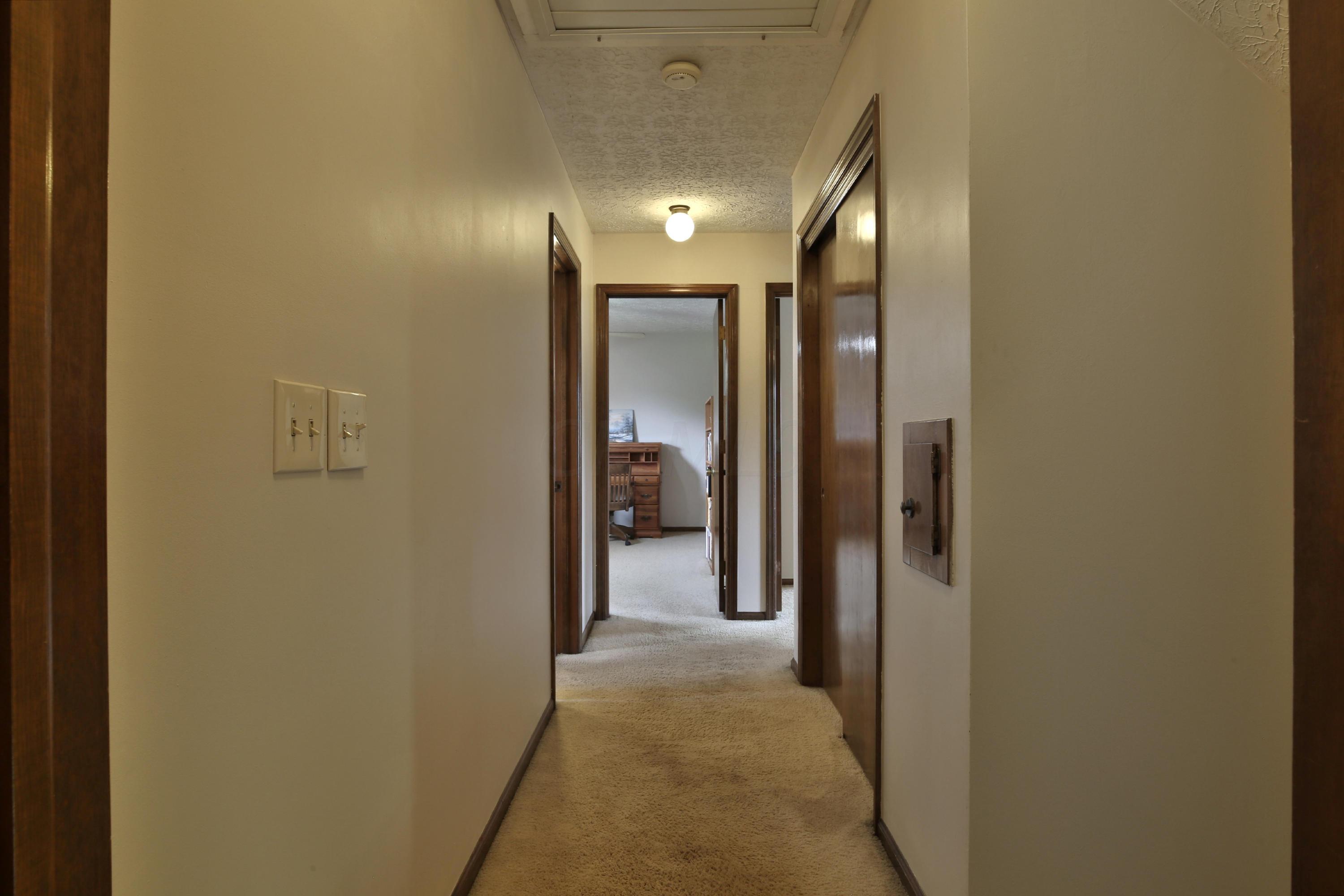 1282 Chatham Ridge Road Westerville, OH 43081 - Photo 28 of 45 Gallery Image 28