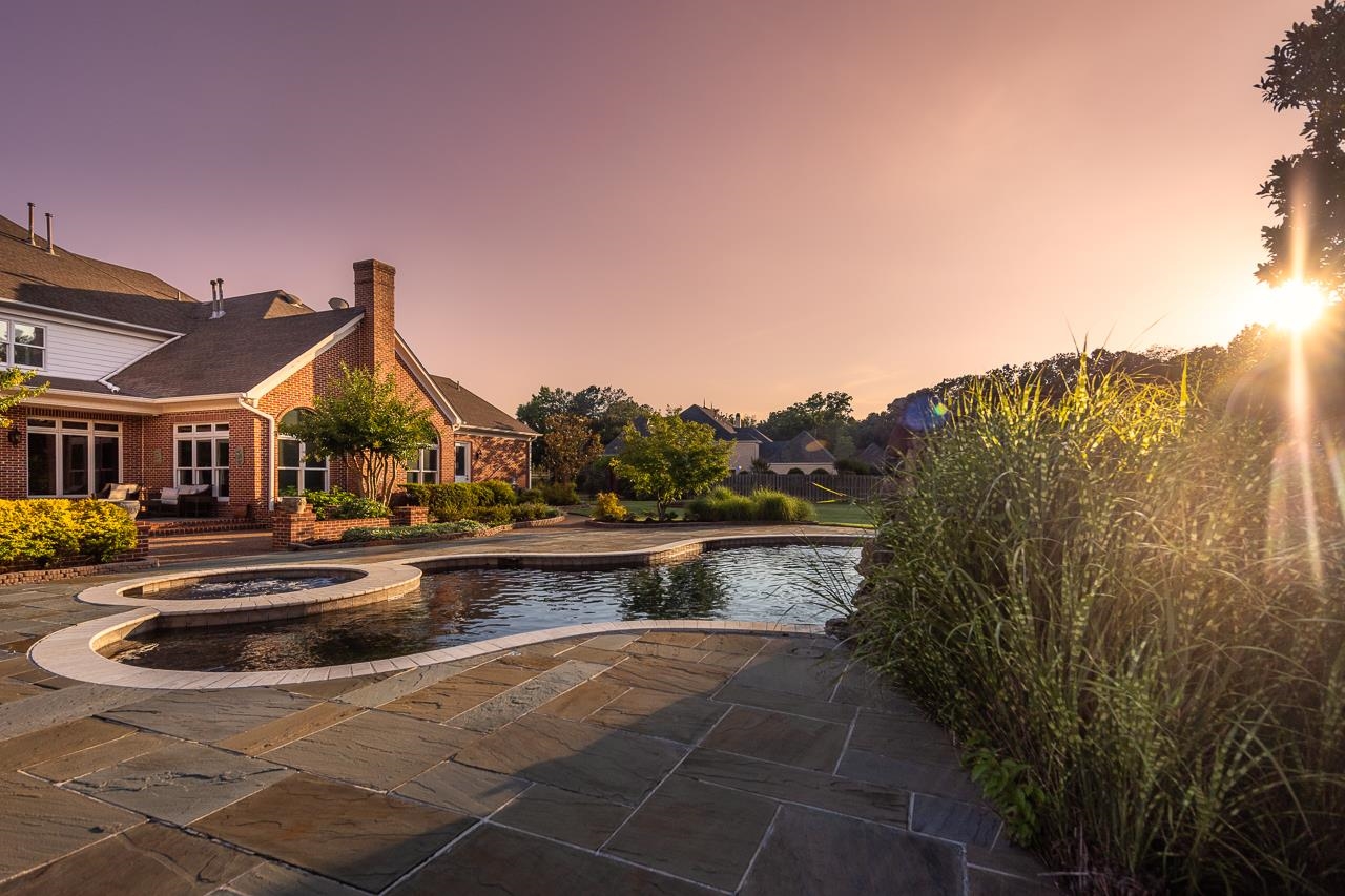 9844 Legends Drive Collierville, TN 38139 - Photo 22 of 25 a view of multiple houses with a lake view