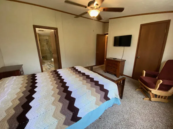 $450,000 | 32095 402nd Place, Aitkin, MN 56431