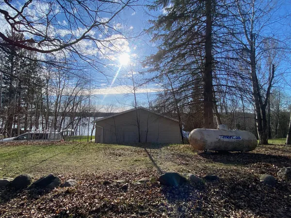 $450,000 | 32095 402nd Place, Aitkin, MN 56431