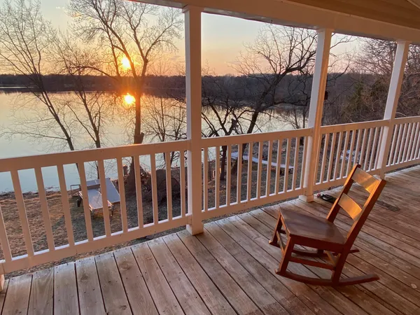 $450,000 | 32095 402nd Place, Aitkin, MN 56431