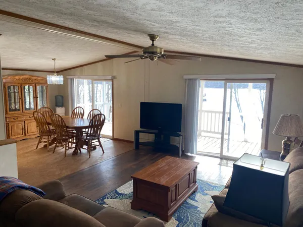 $450,000 | 32095 402nd Place, Aitkin, MN 56431