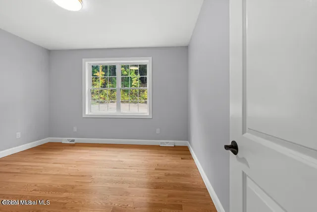 $634,900 | 222 Briarwood Court, Guilderland, NY 12203