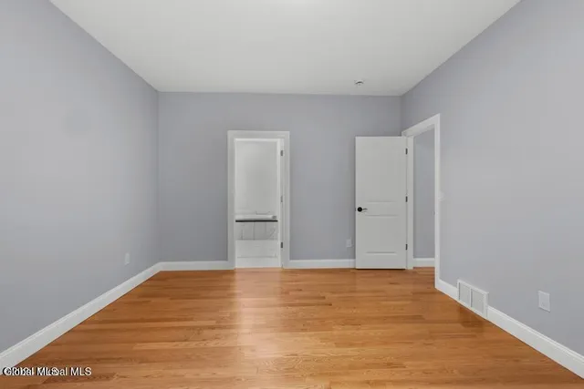 $634,900 | 222 Briarwood Court, Guilderland, NY 12203