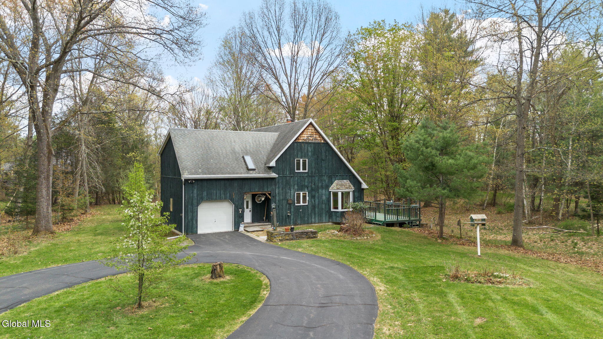 2-web-or-mls-126-normanskill-rd