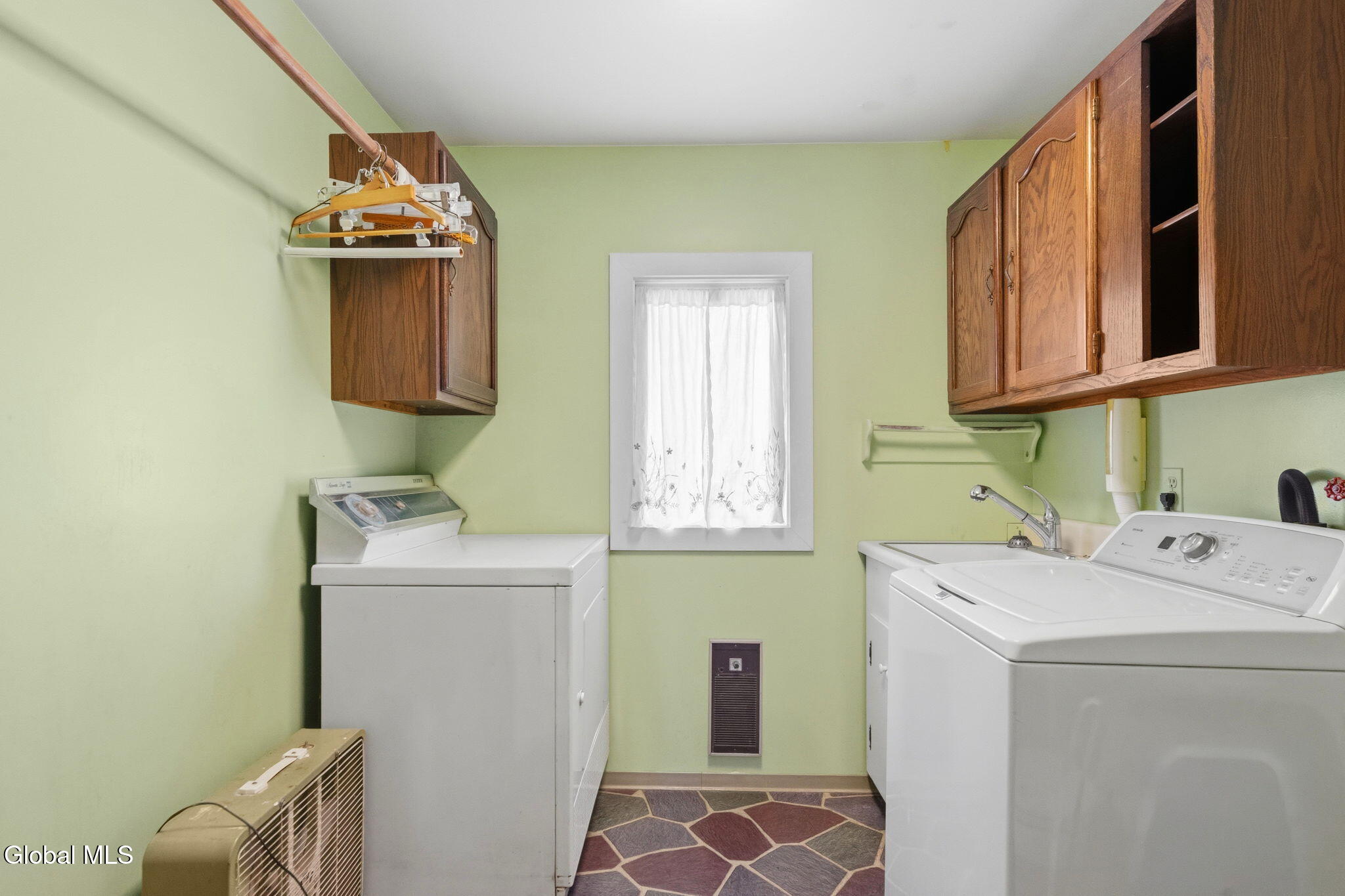 126 Normanskill Road New Scotland, NY 12159 - Photo 14 of 55 35-web-or-mls-126-normanskill-rd