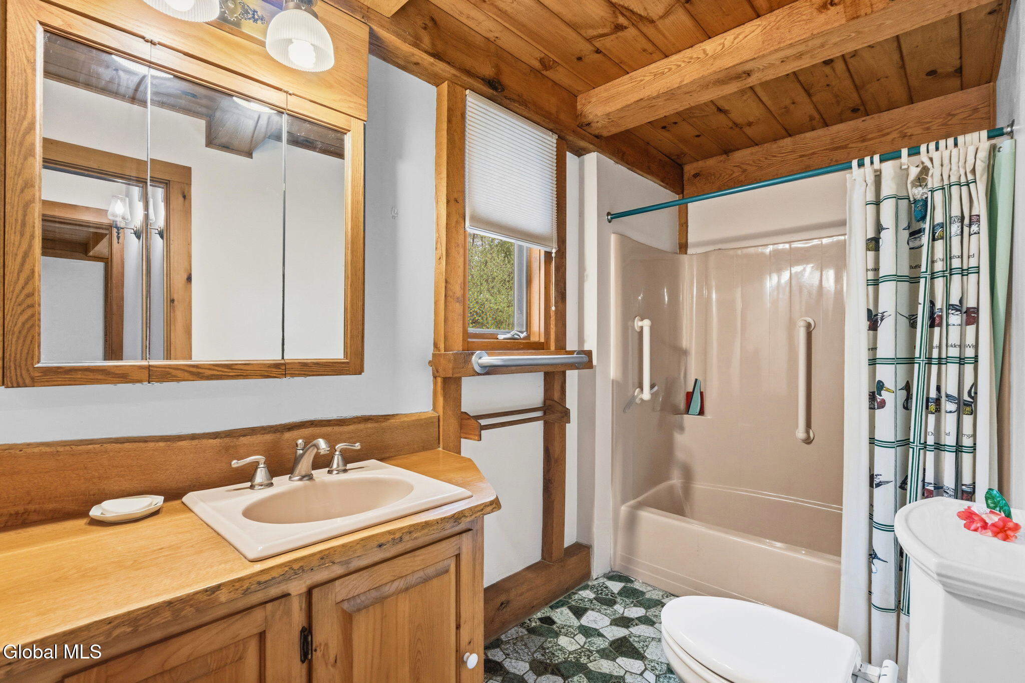 126 Normanskill Road New Scotland, NY 12159 - Photo 18 of 55 49-web-or-mls-126-normanskill-rd