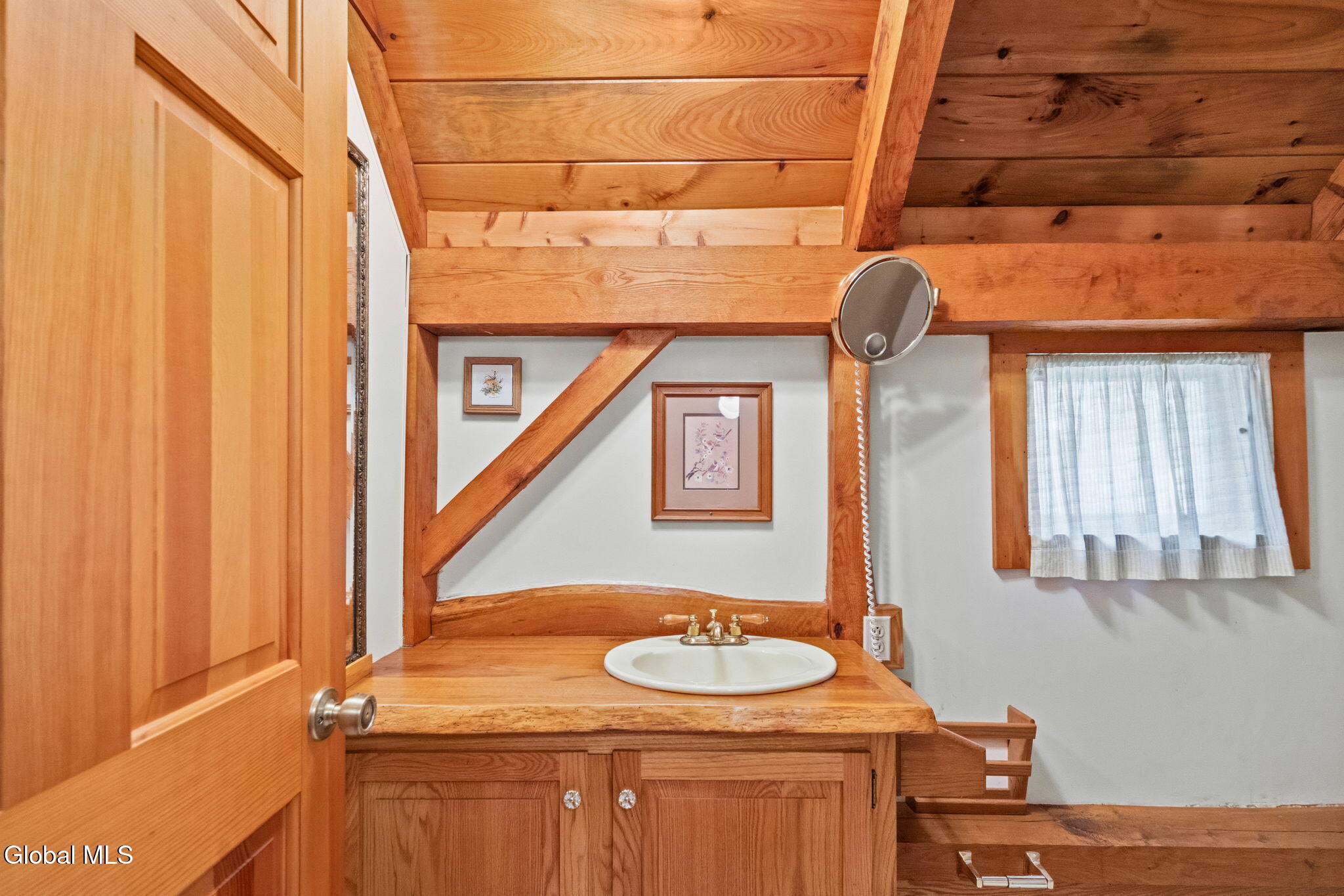126 Normanskill Road New Scotland, NY 12159 - Photo 24 of 55 20-web-or-mls-126-normanskill-rd