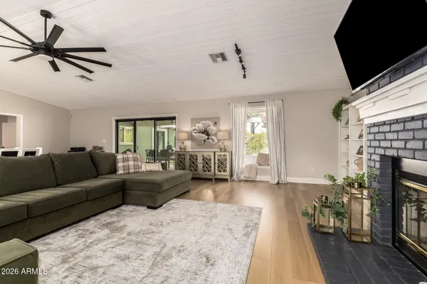 $650,000 | 107 South Catalina Street, Gilbert, AZ 85233