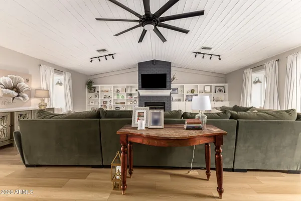 $650,000 | 107 South Catalina Street, Gilbert, AZ 85233