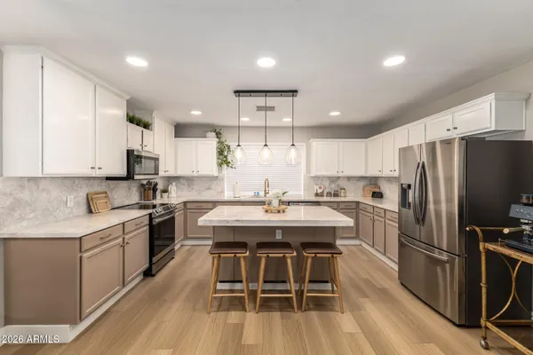 $650,000 | 107 South Catalina Street, Gilbert, AZ 85233