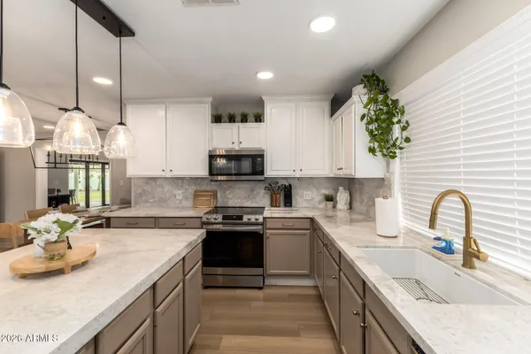 $650,000 | 107 South Catalina Street, Gilbert, AZ 85233