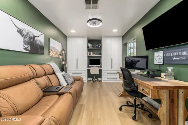 $650,000 | 107 South Catalina Street, Gilbert, AZ 85233