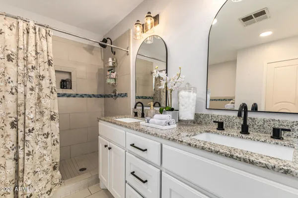 $650,000 | 107 South Catalina Street, Gilbert, AZ 85233