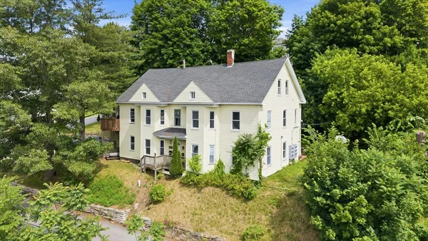 $765,000 | 1524 Main Street, Worcester, MA 01603