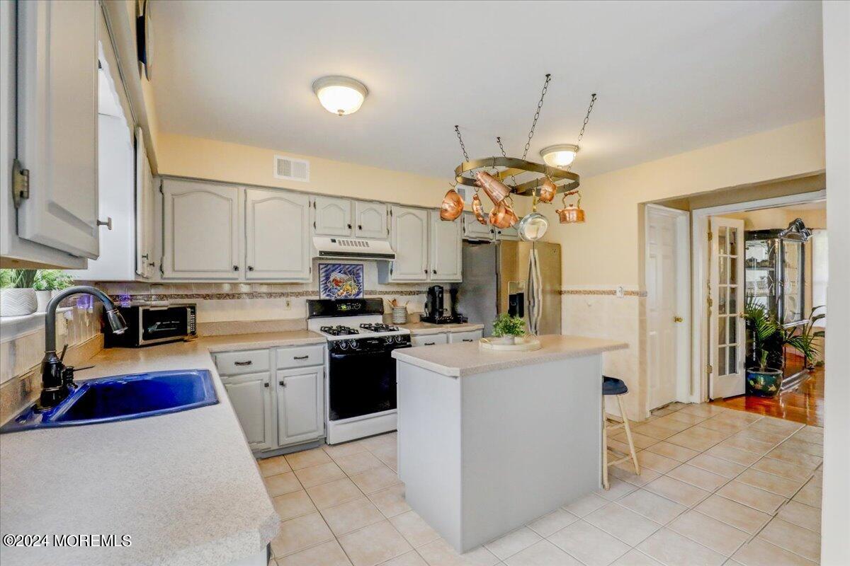 265 Bartley Road Jackson, NJ 08527 - Photo 21 of 57 18-Kitchen