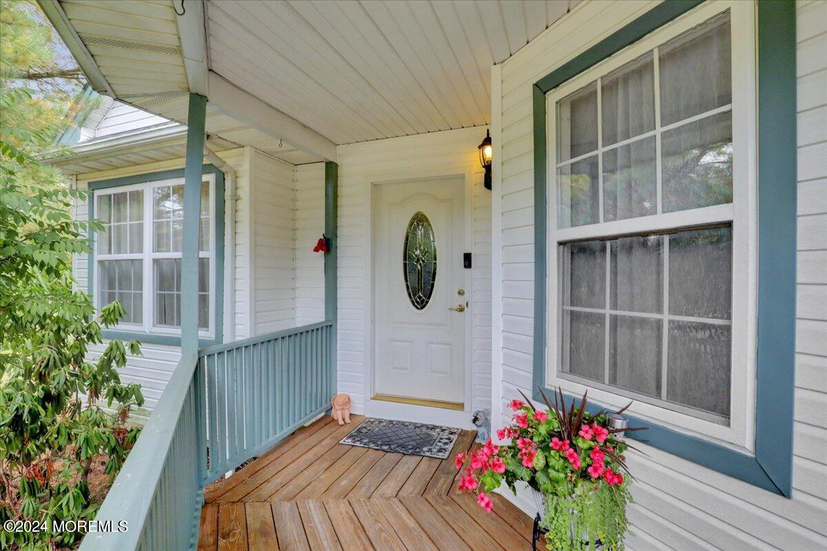 265 Bartley Road Jackson, NJ 08527 - Photo 7 of 57 08-Front Porch