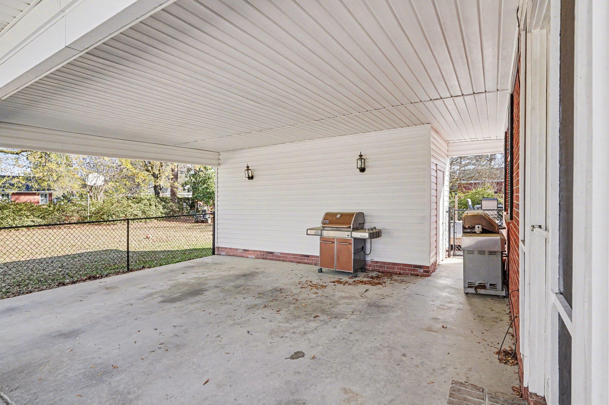 1008 North Withlacoochee Avenue Marion, SC 29571 - Photo 24 of 33