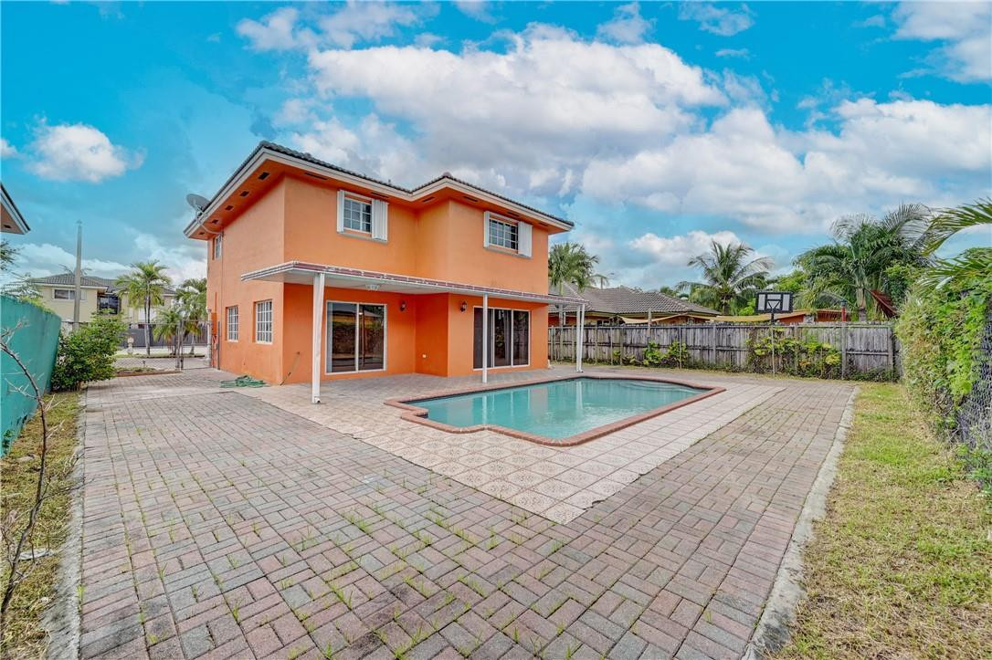 14125 Southwest 167th Terrace Miami, FL 33177 - Photo 35 of 37 Photo 36