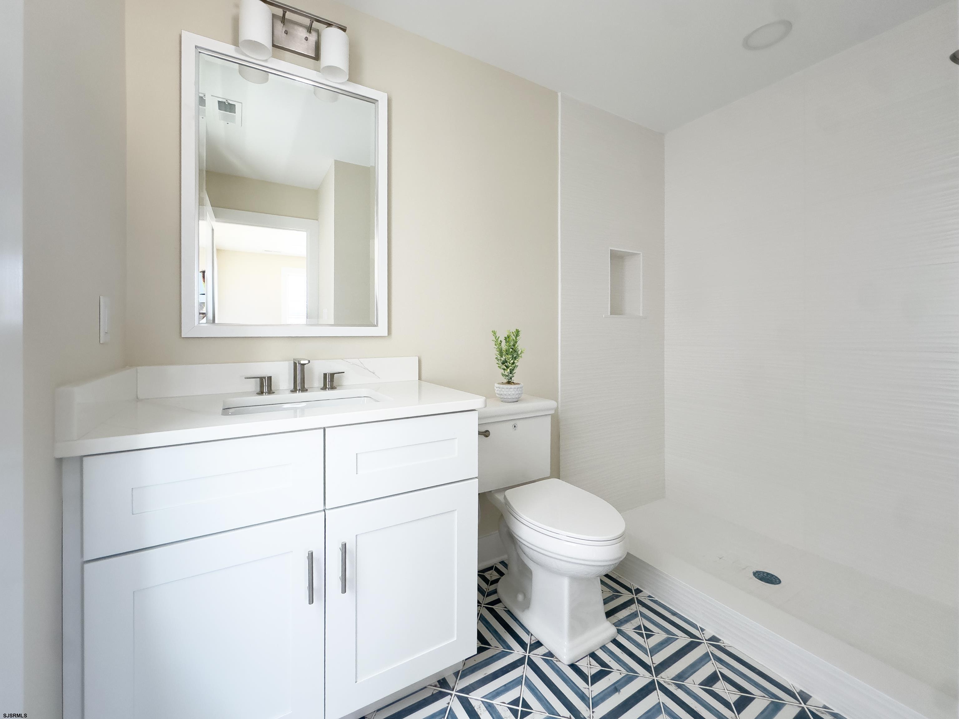 303 Lafayette Place Brigantine, NJ 08203 - Photo 14 of 38