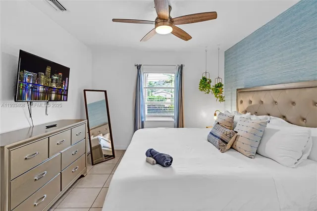 $5,000 | 437 Northeast 107th Street, Miami, FL 33161