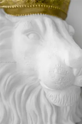 $5,000 | 437 Northeast 107th Street, Miami, FL 33161