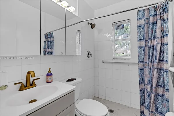 $5,500 | 437 Northeast 107th Street, Miami, FL 33161