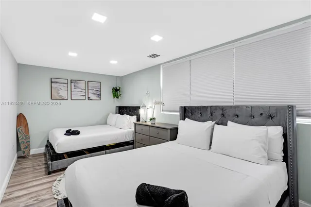 $5,000 | 437 Northeast 107th Street, Miami, FL 33161