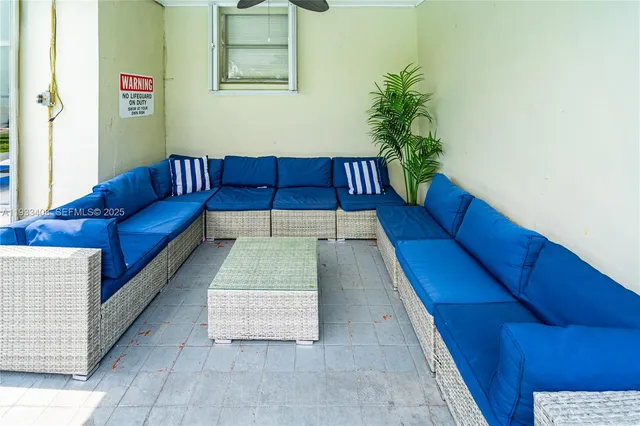 $5,000 | 437 Northeast 107th Street, Miami, FL 33161