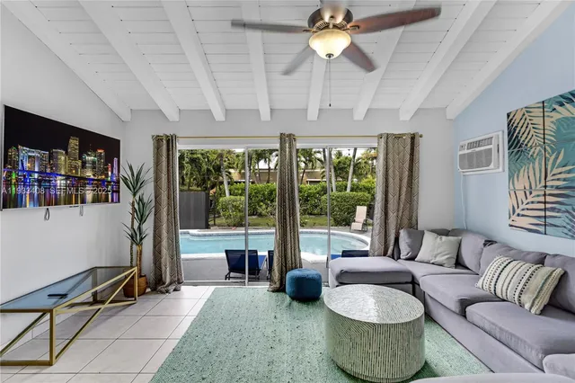 $5,000 | 437 Northeast 107th Street, Miami, FL 33161