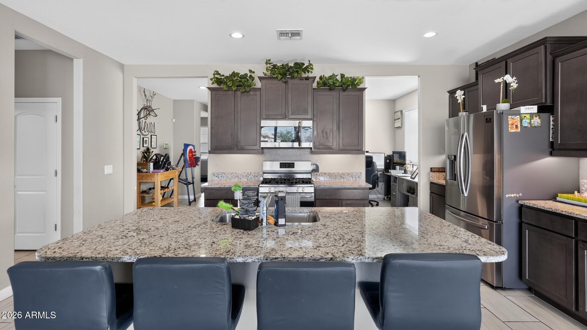 30431 West Picadilly Road Buckeye, AZ 85396 - Photo 4 of 23