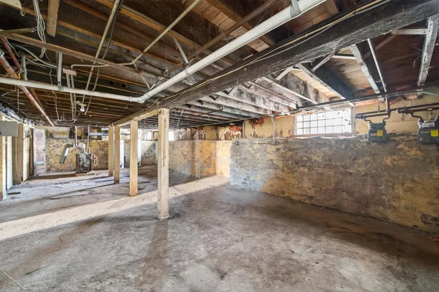 $185,000 | 1118 North Newton Avenue, Minneapolis, MN 55411