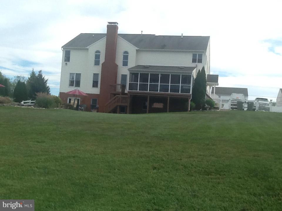 1820 Bennett Road Sykesville, MD 21784 - Photo 2 of 27 Exterior (Rear)