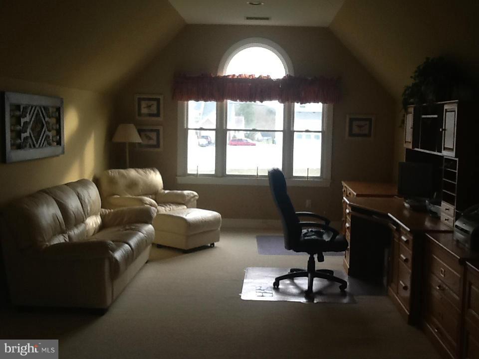1820 Bennett Road Sykesville, MD 21784 - Photo 18 of 27 Bedroom (Master)