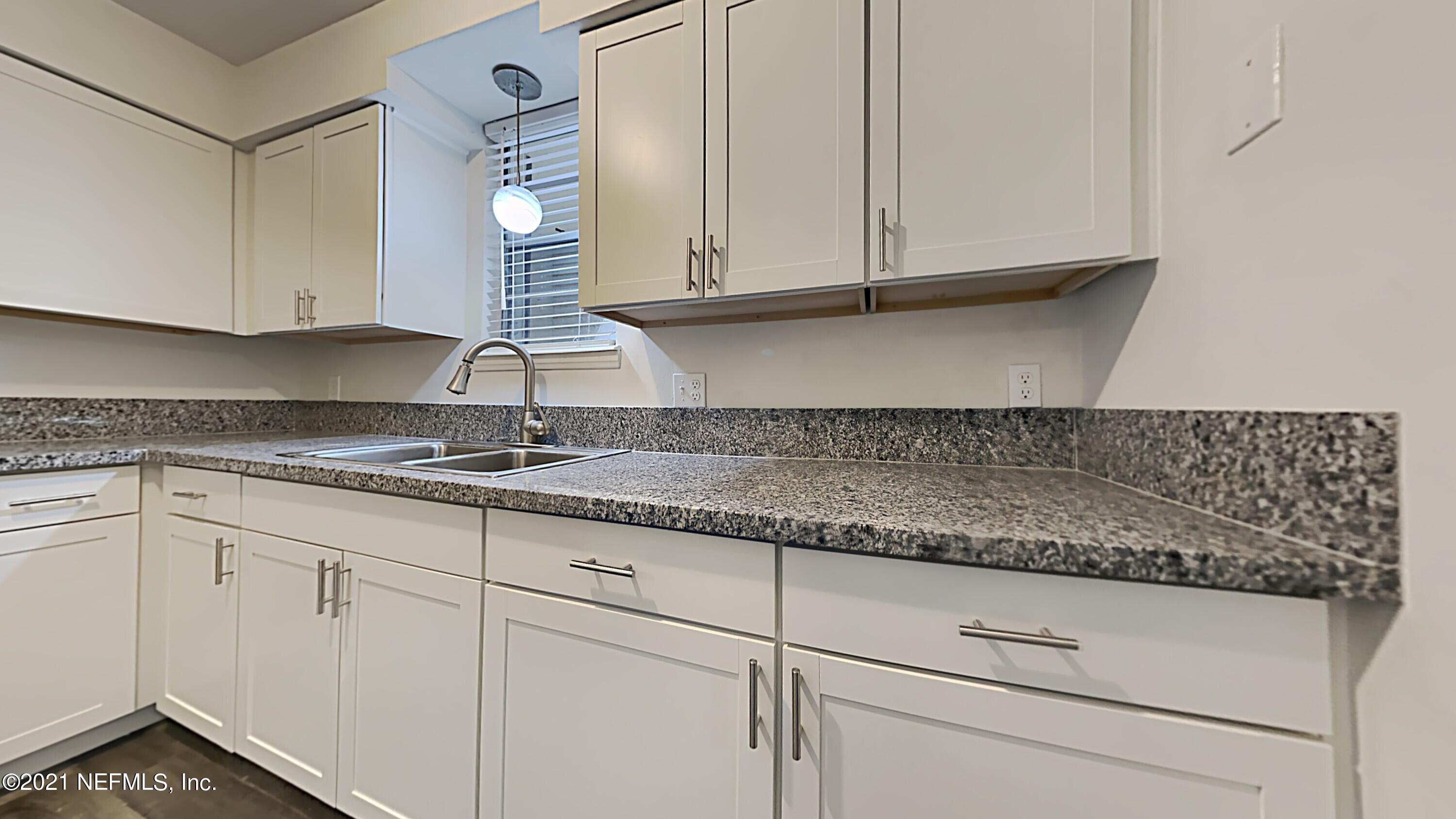 1649 El Prado Road, Unit 4 Jacksonville, FL 32216 - Photo 3 of 10 2_Image_Nq8ot5chsm