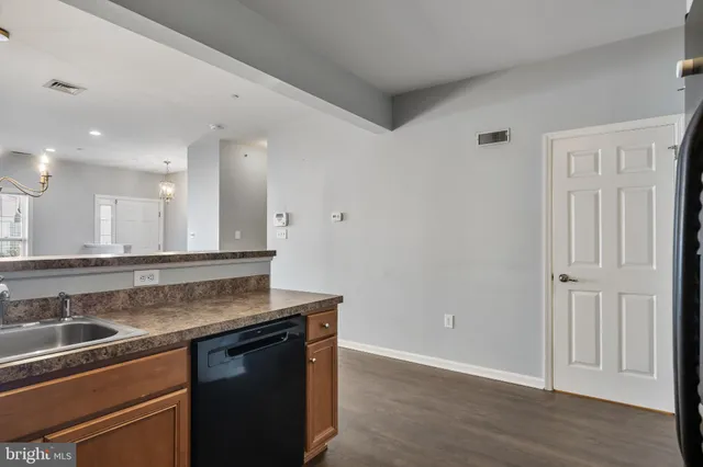 $345,000 | 4426 Driftwood Drive, Unit 77, Philadelphia, PA 19129