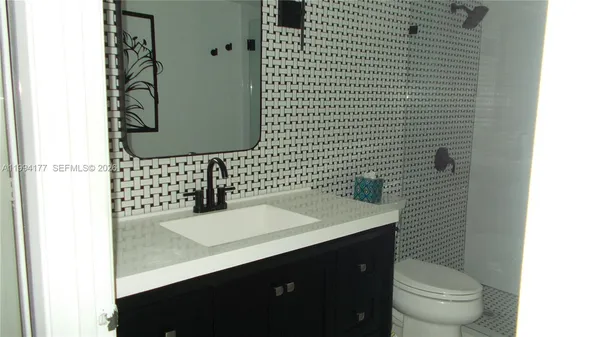 $2,600 | 13705 Southwest 12th Street, Unit 401B, Pembroke Pines, FL 33027