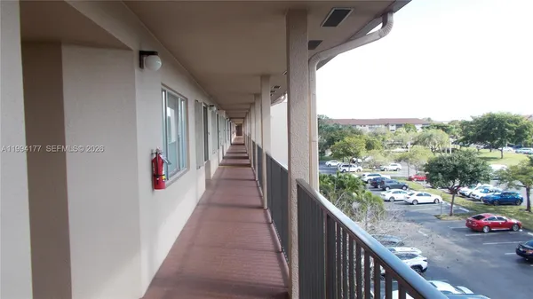 $2,600 | 13705 Southwest 12th Street, Unit 401B, Pembroke Pines, FL 33027